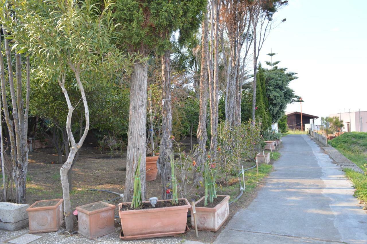 B&B Il Giardino Segreto Stromboli Exterior foto